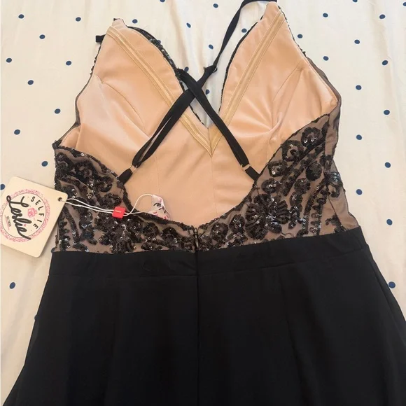 Selfie Leslie Elegant Black and Gold High Low Dress - Picture 6 of 8